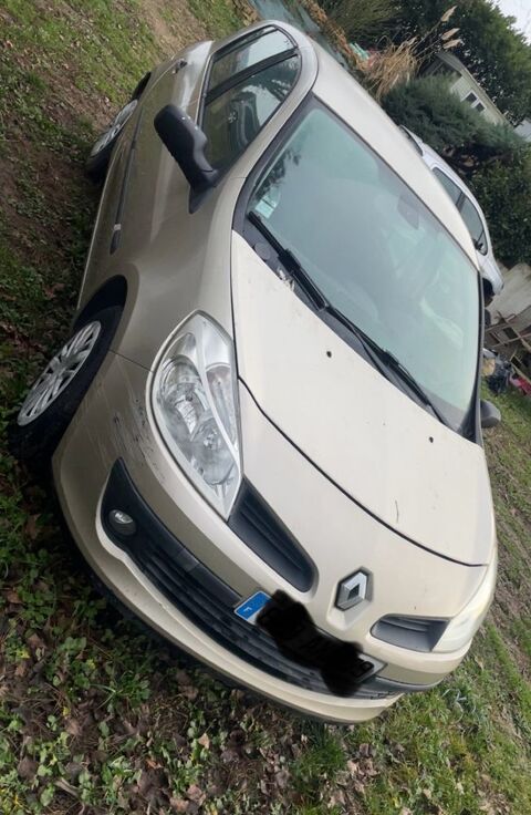 Renault clio iii Clio 1.4 16V 100 Authentique