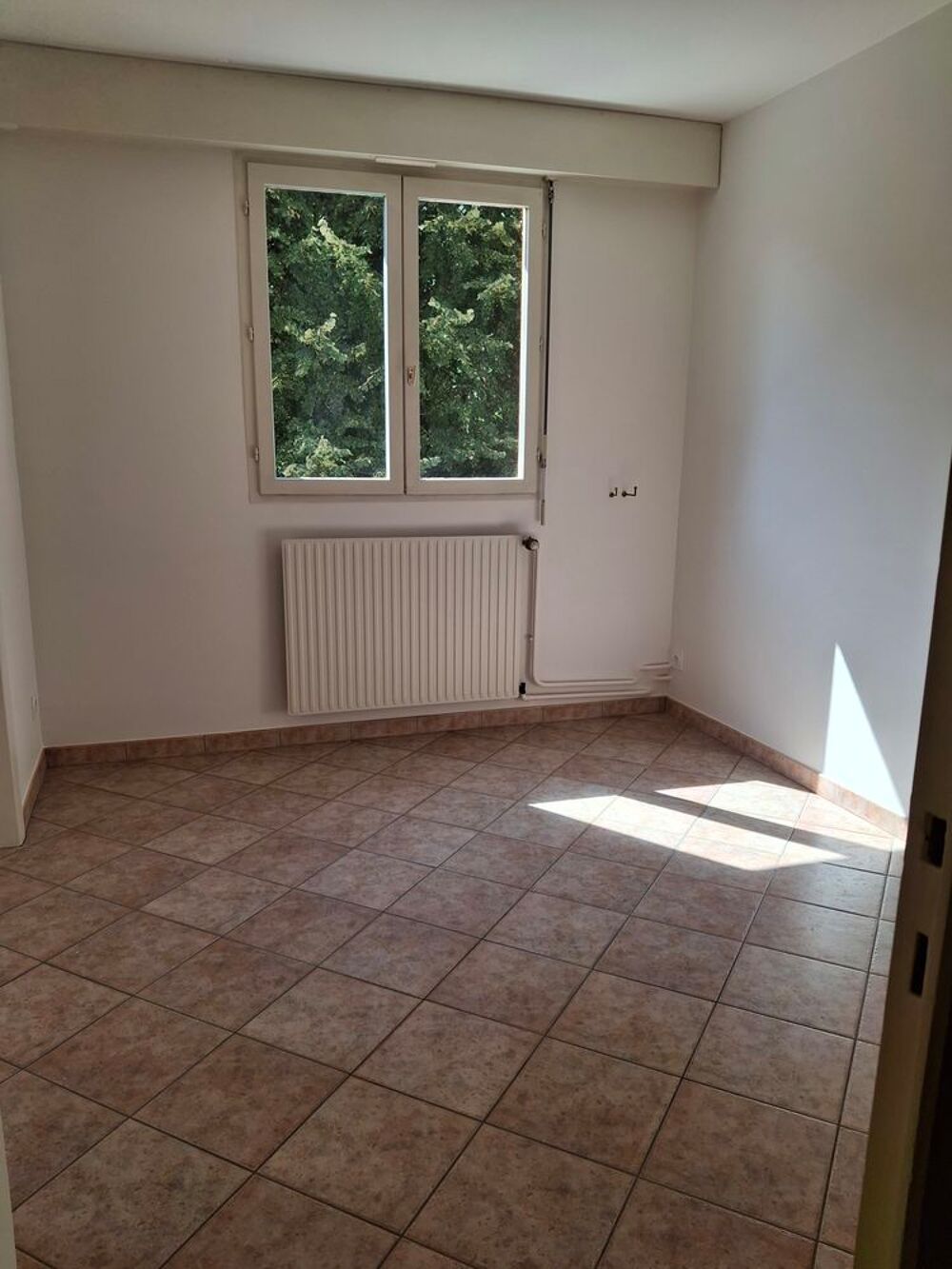 Location Appartement 700 euros appartement T2 65m² vu sur parc nord Vizille Vizille
