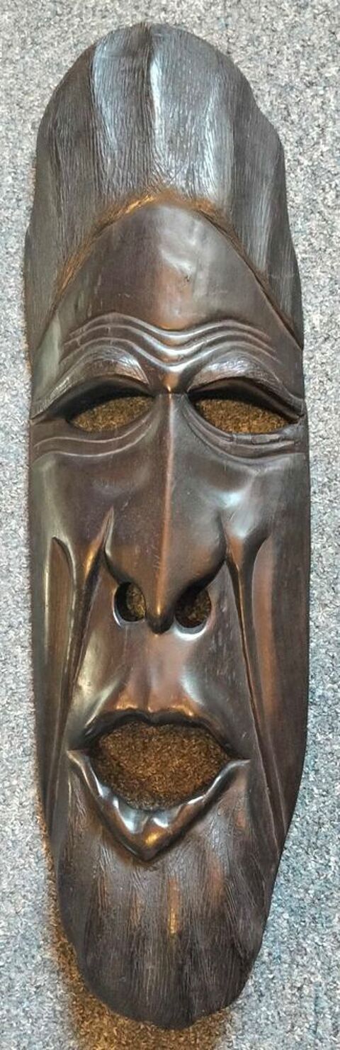 masque g�ant africain en bois 45 Curtafond (01)