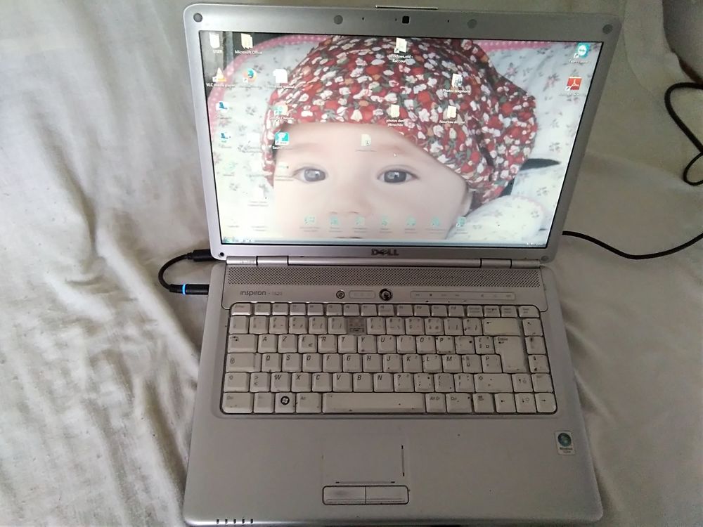 PC Dell Inspiron 1525 de 15 pouces. Matériel informatique