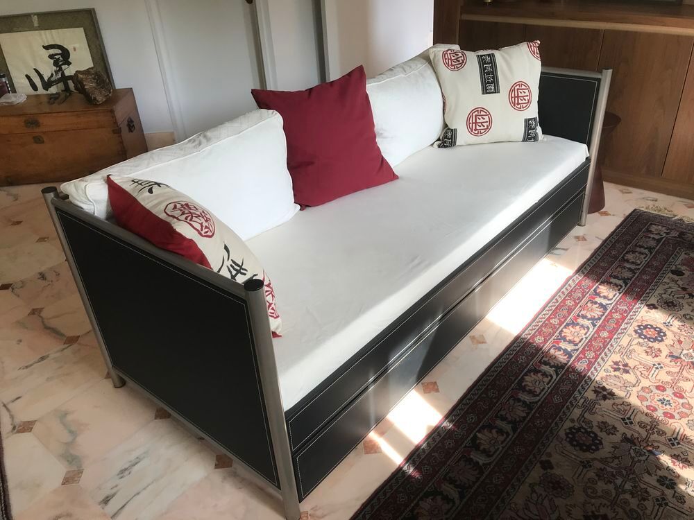 Canap&eacute; Le lit Meubles