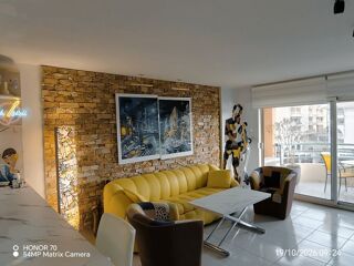  Appartement à vendre 2 pièces 47 m² Fréjus