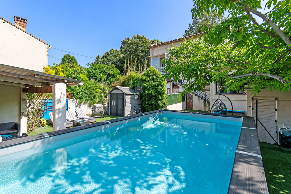 Vente Maison Maison d'architecte 224 m² dépendance, piscine et jardin Marseille 12