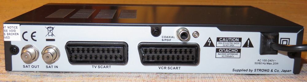 R&eacute;cepteur satellite Strong SRT 6202 Photos/Video/TV