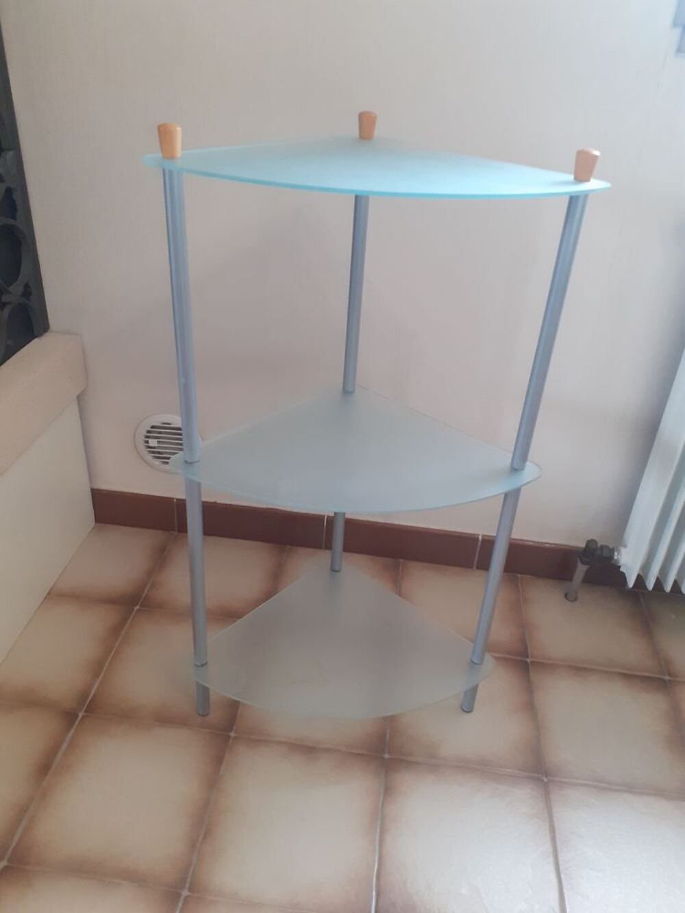 ETAGERE D'ANGLE 3 NIVEAUX H 80X largeur 45cm PROFONDEUR 32cm Meubles