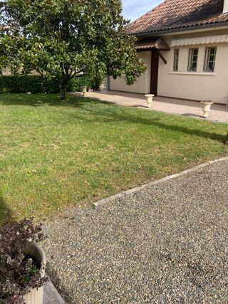  Appartement � louer 1 pi�ce 35 m� Pavie