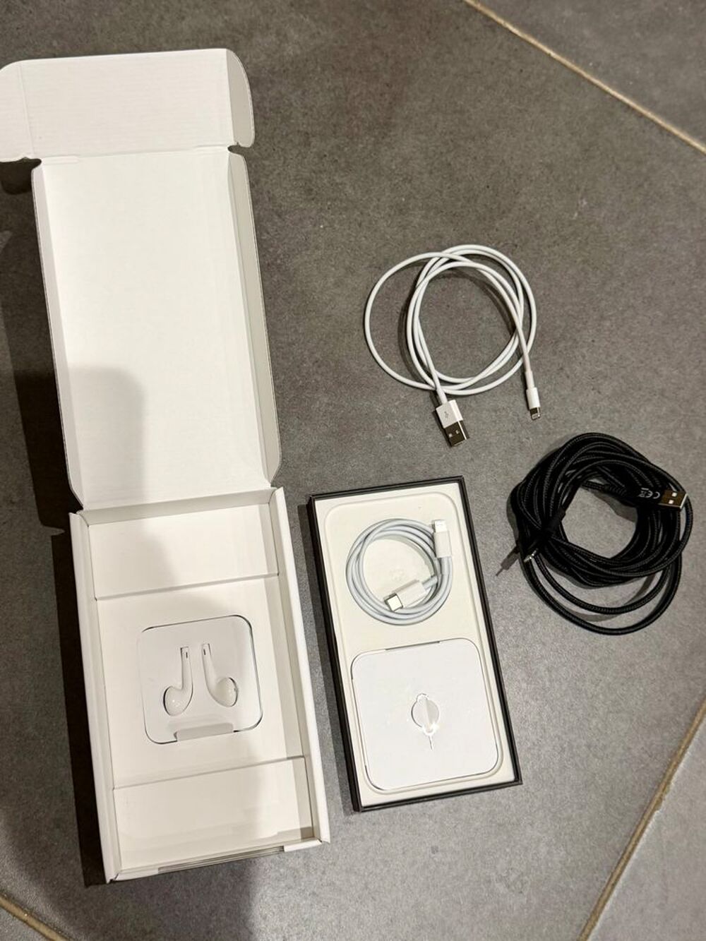 iPhone 12 Pro Max Téléphones et tablettes