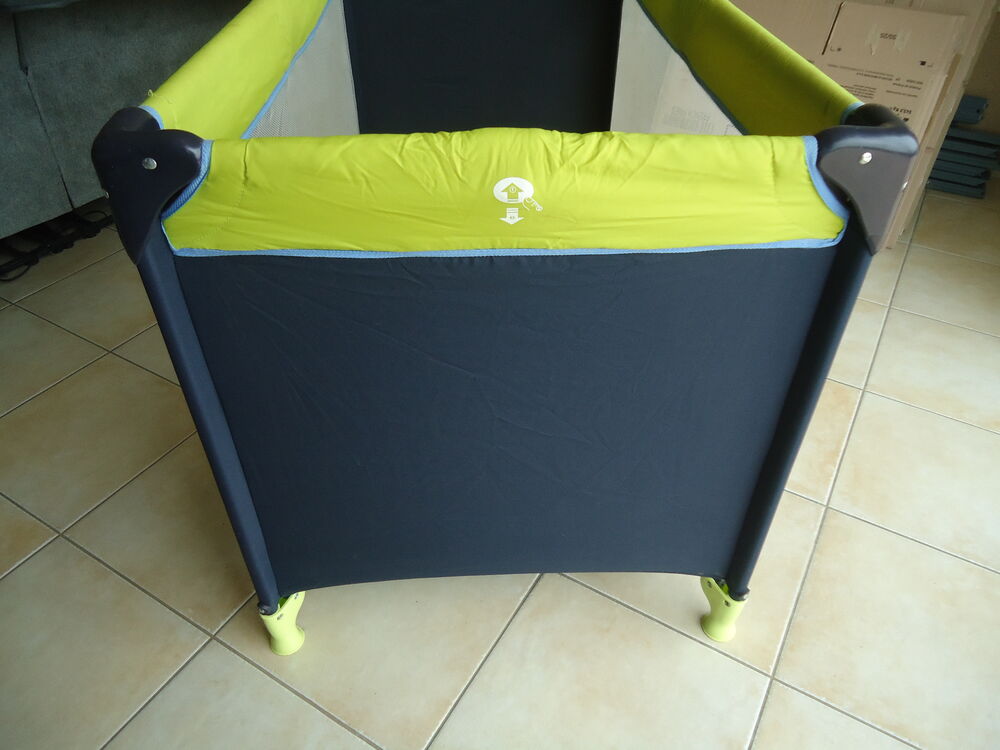 Lit parapluie PICCOLO EQUIPBABY CE solide, bandes velcro Puériculture