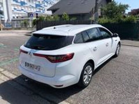 M&eacute;gane 1.9 DCI Privil&egrave;ge 2017 occasion 74100 Annemasse