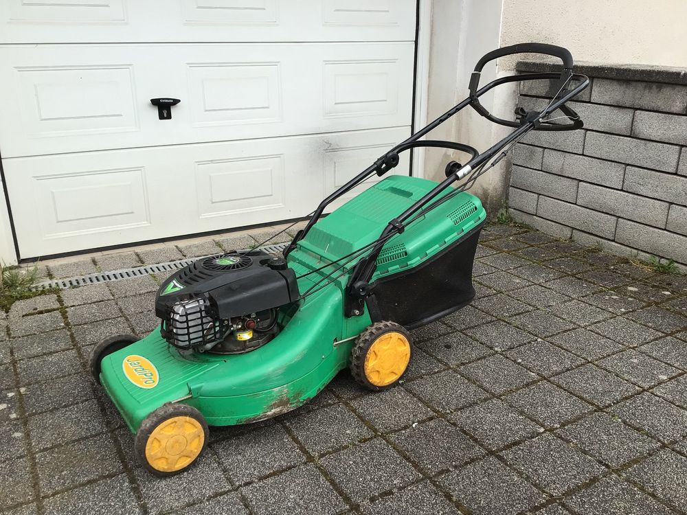 Tondeuse thermique Jardin