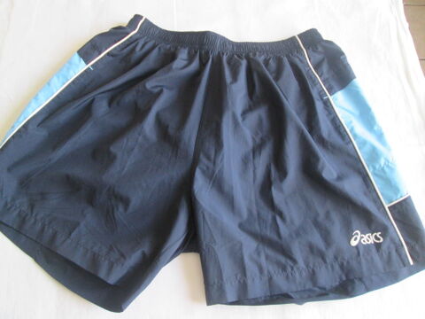 Short de bain homme Asics taille L 11 Chauriat (63)