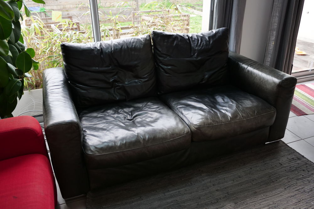 Canap&eacute; cuir noir Natuzzi ? 2 places ? bon &eacute;tat Meubles
