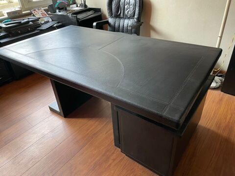 Bureau de direction vintage en cuir par Guido Faleschini 530 Schiltigheim (67)