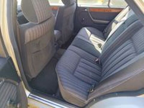 Classe E E300 D A 1994 occasion 83630 Aups