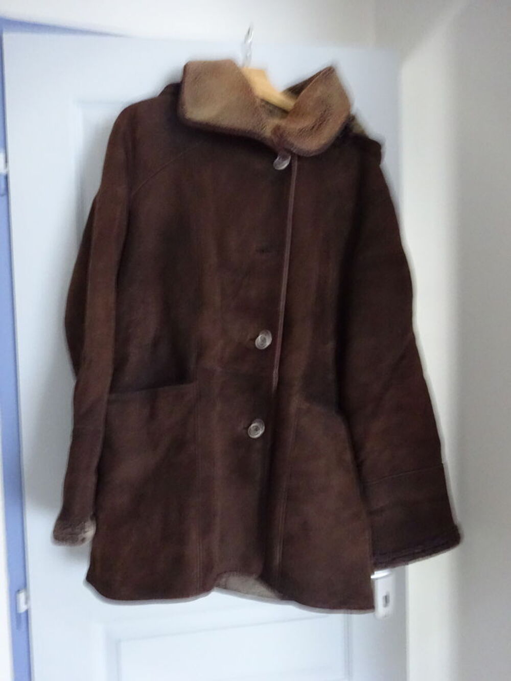 Manteau peau retourn&eacute;e V�tements