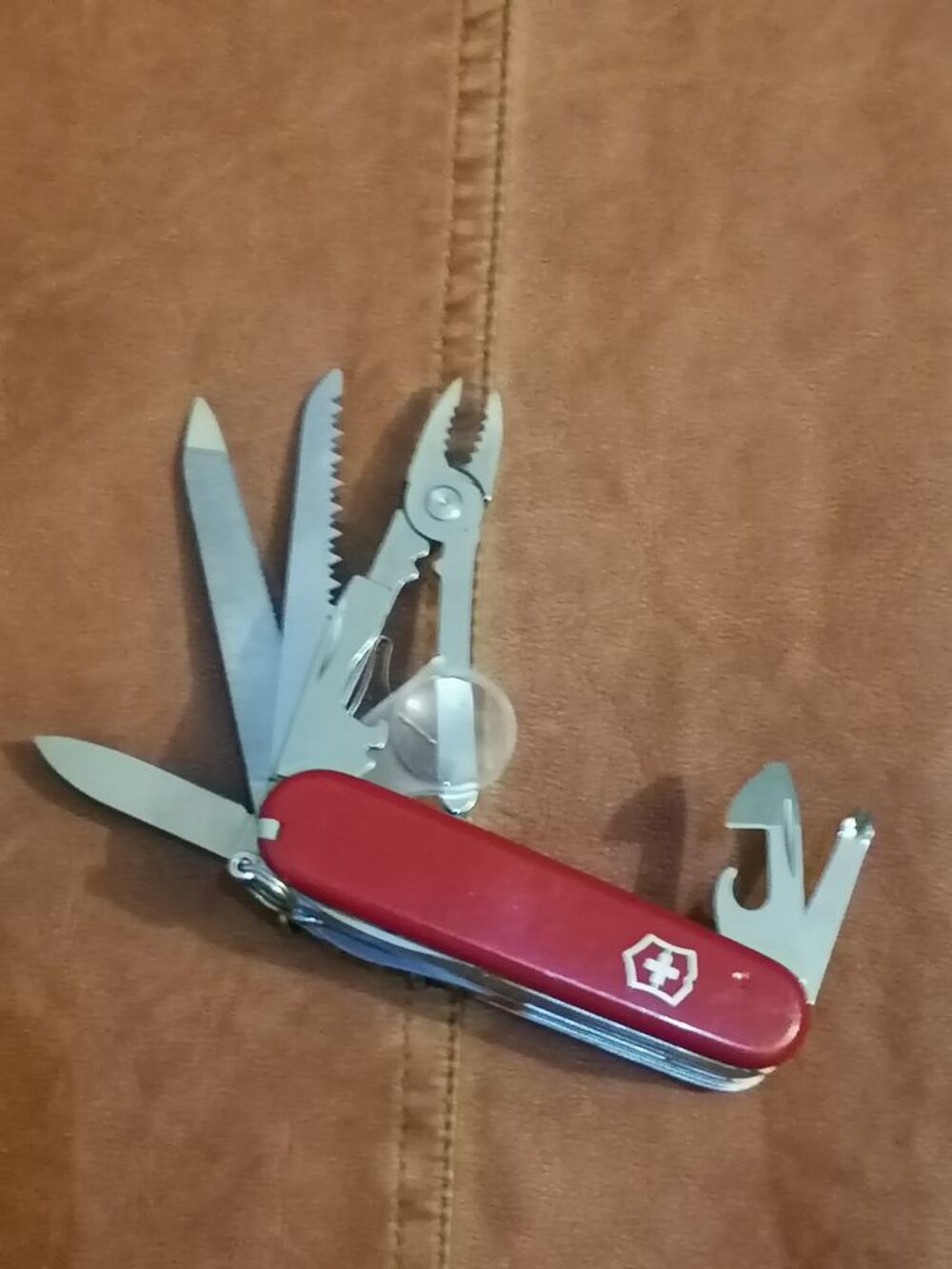 Couteau suisse 
