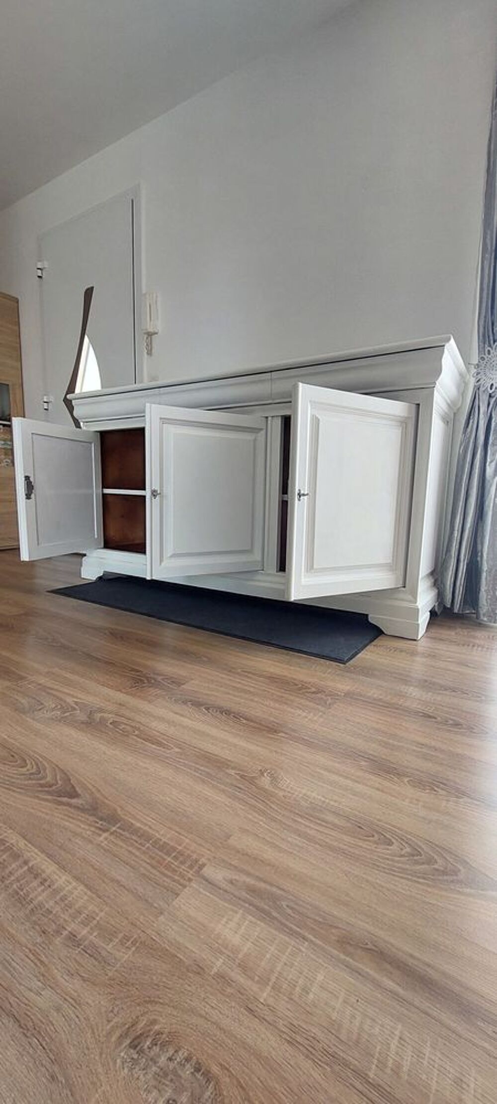 Enfilade de style Louis Philippe en merisier massif 3 portes Meubles