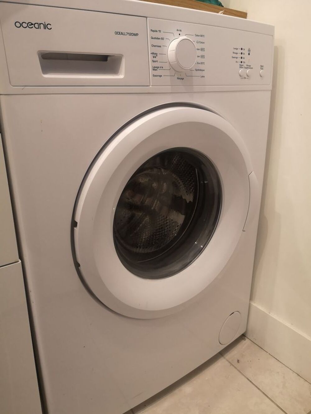 Machine &agrave; laver hublot Oceanic 7kg Electroménager