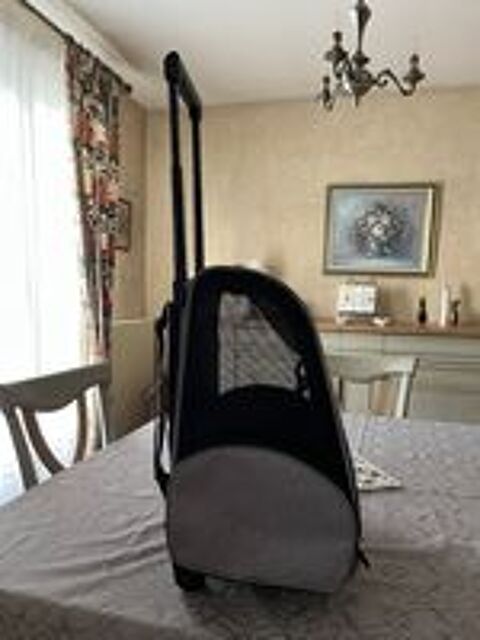  COMBI TROLLEY POUR TRANSPORT D'ANIMAL DE TAILLE MOYENN 