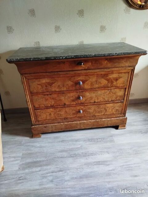  Commode Louis-philippe En Ronce De Noyer Milieu XIXe Si�cle 200 Beauvais (60)