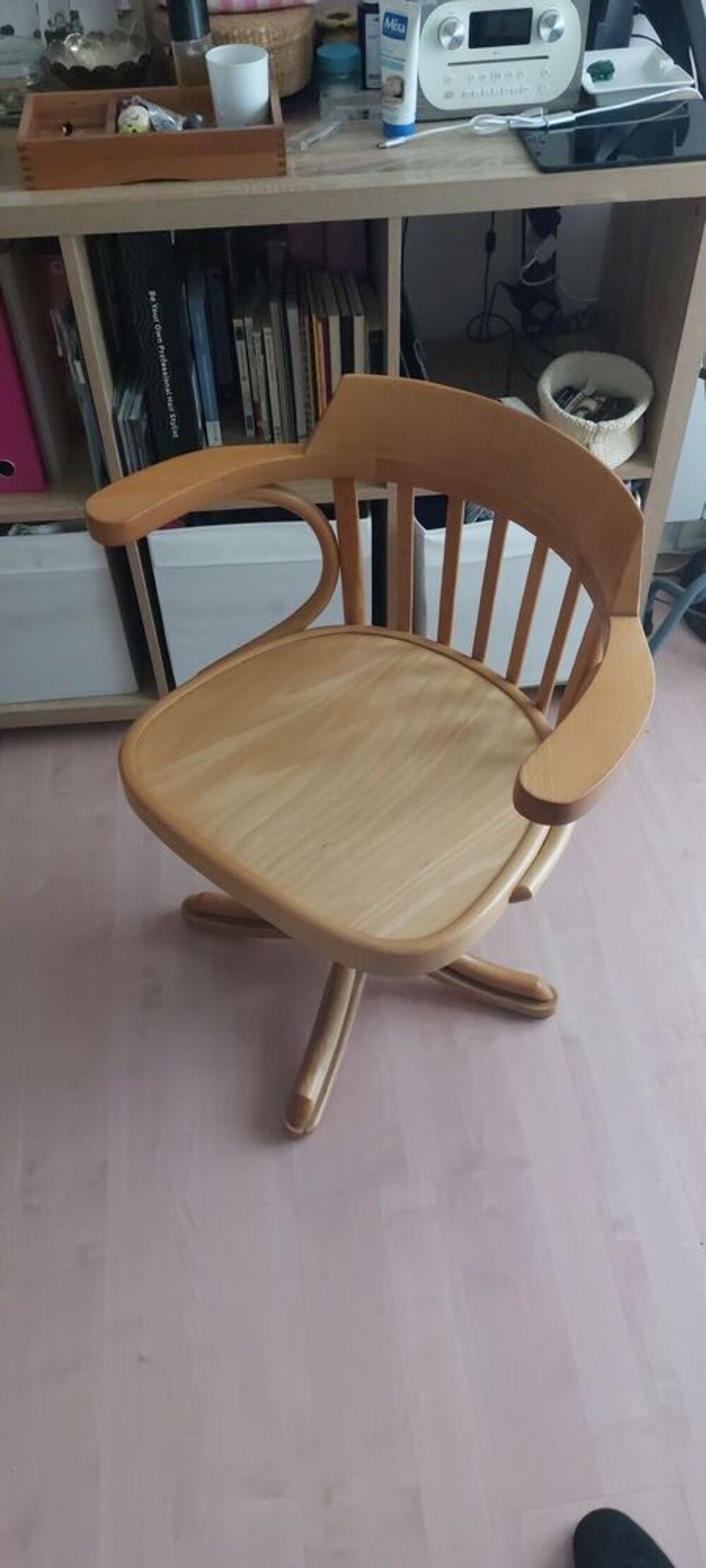 Chaise de bistrot pivotante style Baumann Meubles