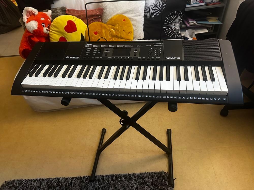 piano &eacute;lectronique ALESIS Melody61 Instruments de musique