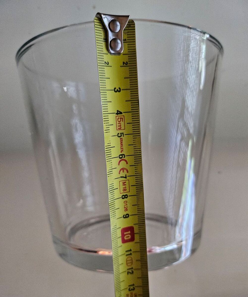 Pot ( vase ) en verre epais Décoration