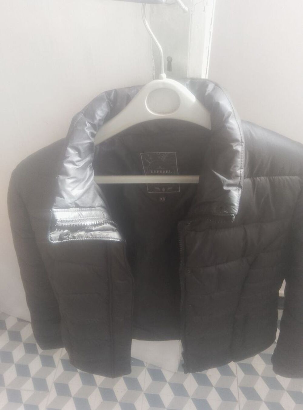 Anorak capuche noir Kaporal Vêtements