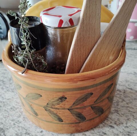 porte  ustensiles de cuisine  OU de dosettes, capsules, 5 Pontoise (95)