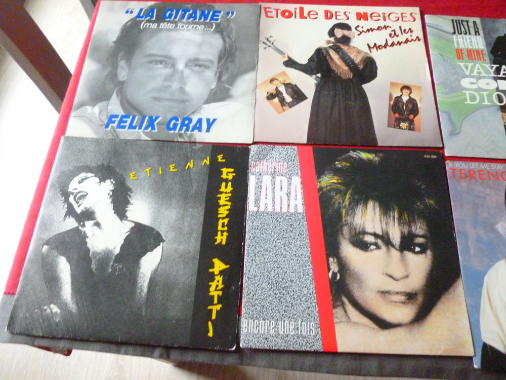  Vinyles 45 tours 1987 x 8 CD et vinyles