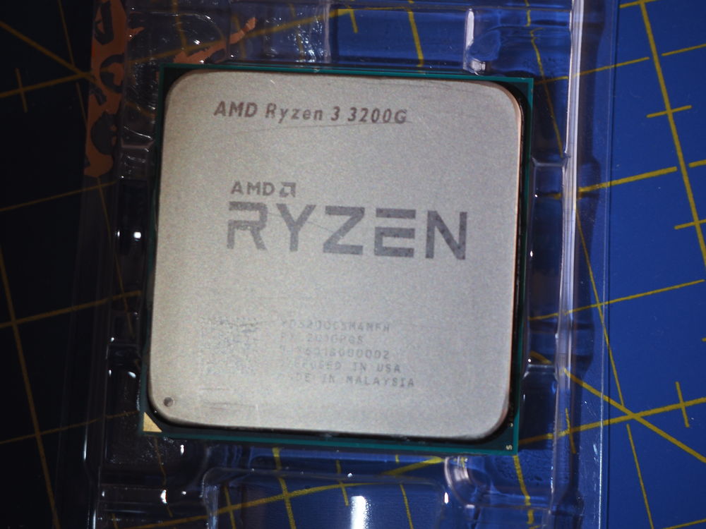 Processeur AMD RYZEN 5 3200G Matériel informatique
