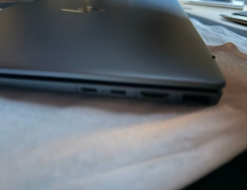HP Pavilion Plus Laptop 14 OLED , Windows 11 Pro, 14", Intel&reg; Core Ultra 5, 16GB RAM, 512GB SSD, WQXGA Matériel informatique