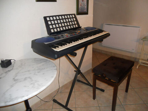 Clavier lectronique YAMAHA 280 cuisses (71)