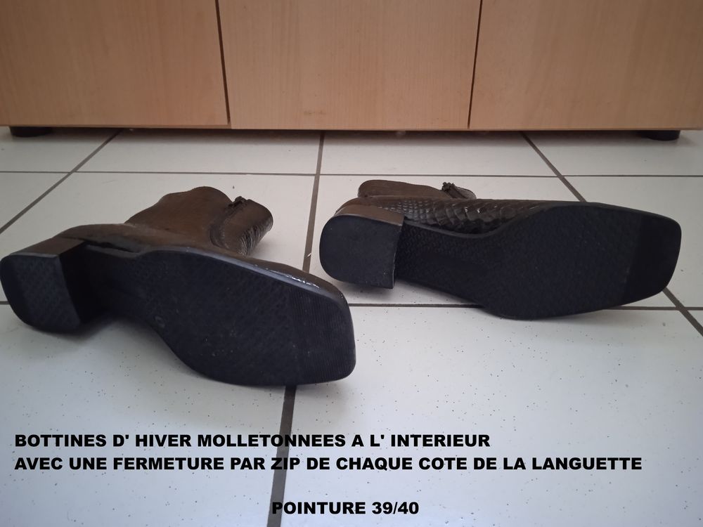 Bottines noires molletonn&eacute;es &agrave; l'int&eacute;rieur pointure 39/40 Chaussures