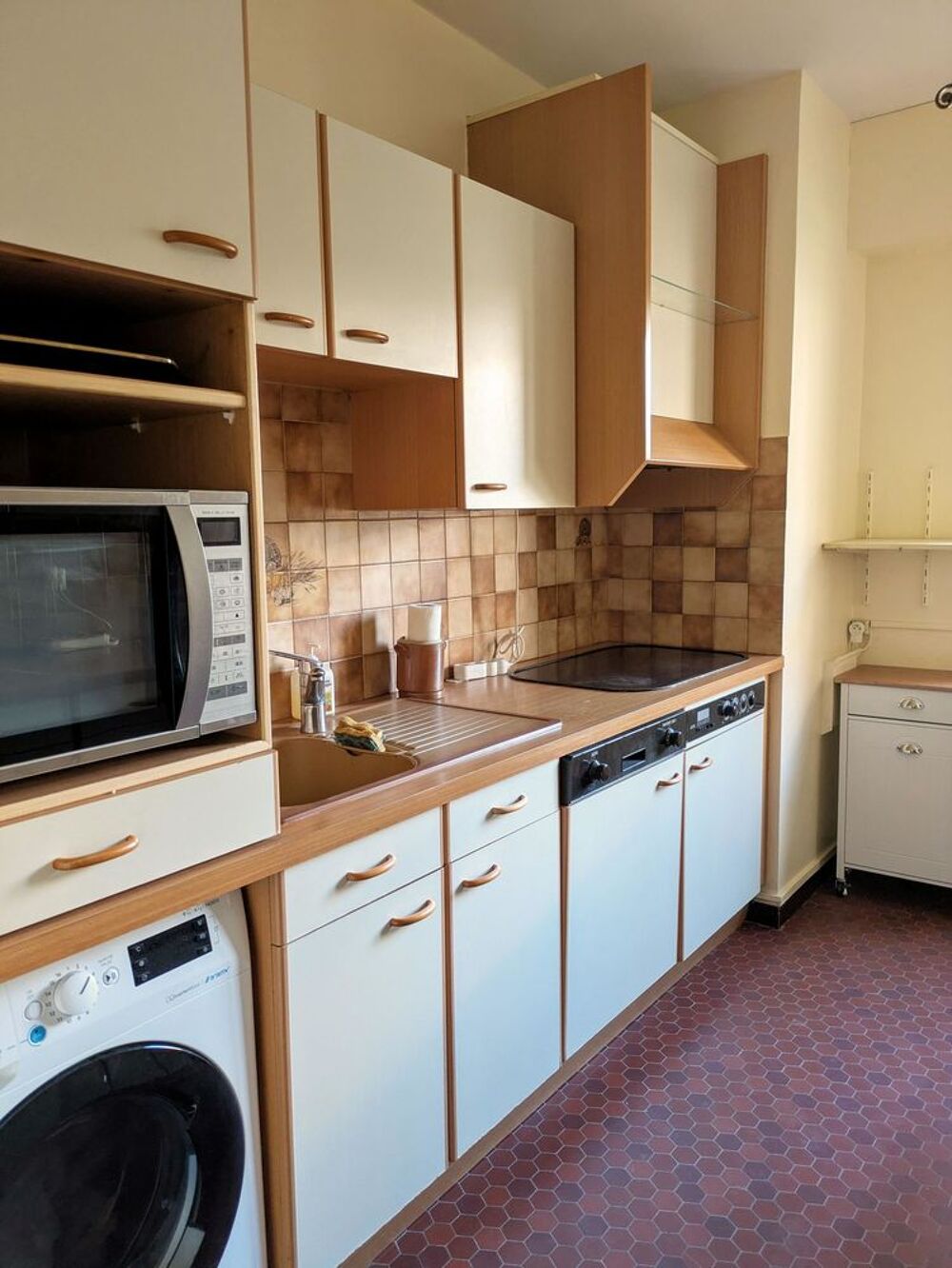 Location Appartement Meublé 2 chambres centre ville parking Nîmes