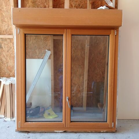 Fen�tre pvc double vitrage avec volet roulant �lectrique 0 Rann�e (35)