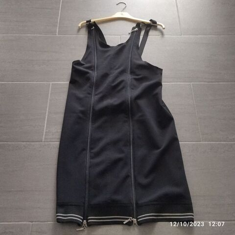 Robe courte bretelles zippe 10 Ostricourt (59)