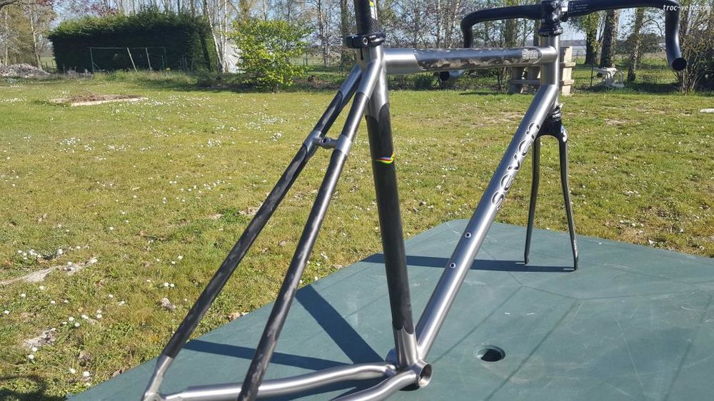 Kit cadre titane / carbone: seven elium slx taille M Vélos