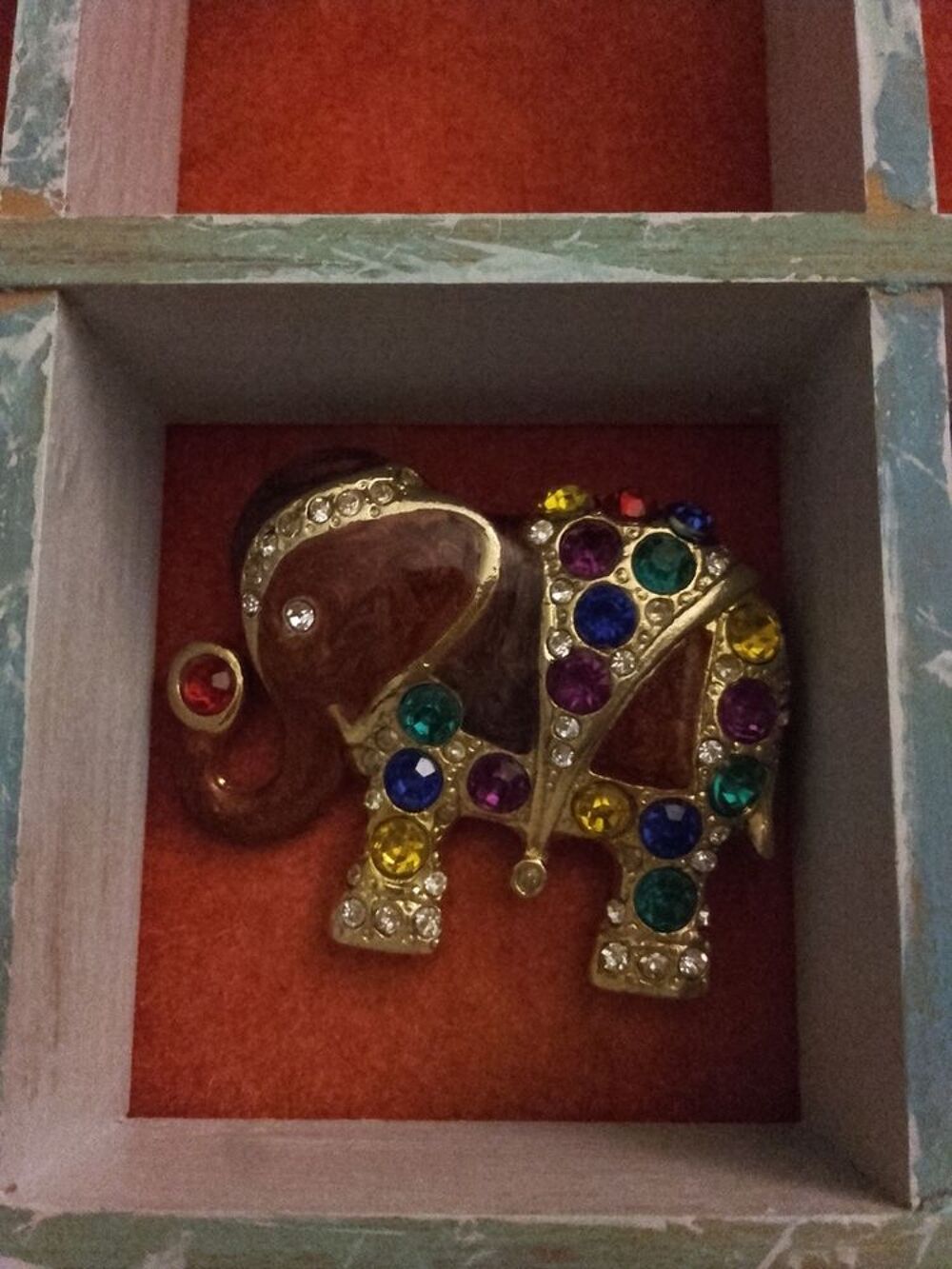 Broche El&eacute;phant Bijoux et montres