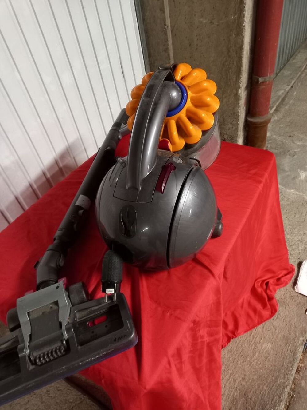 ASPIRATEUR Electroménager