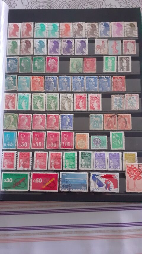 COLLECTION DE TIMBRES POSTALE  40 Andoins (64)