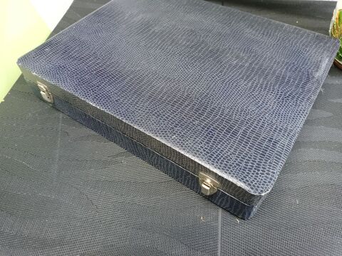 Coffret  de rangement  Argentier   25 Pau (64)