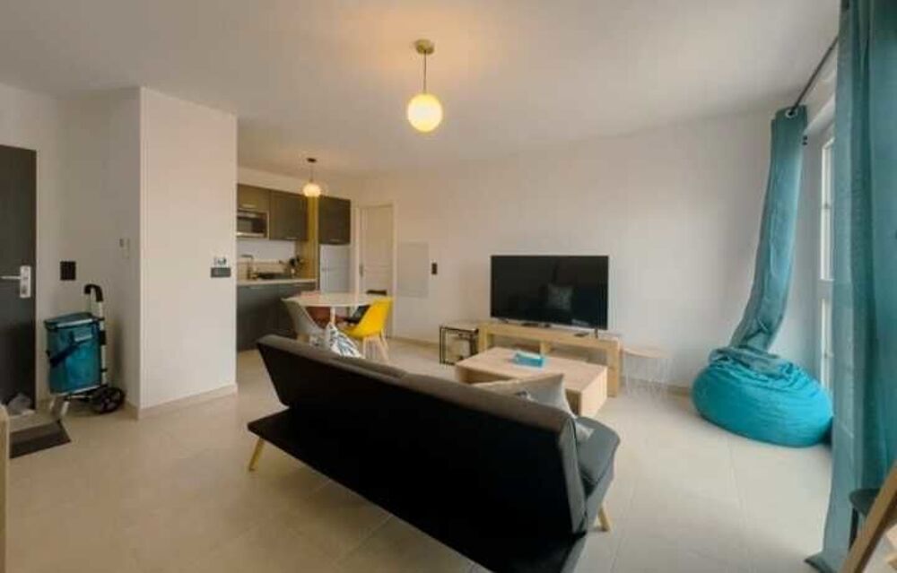 Location Appartement Beau T3 meublé avec balcon Aubervilliers