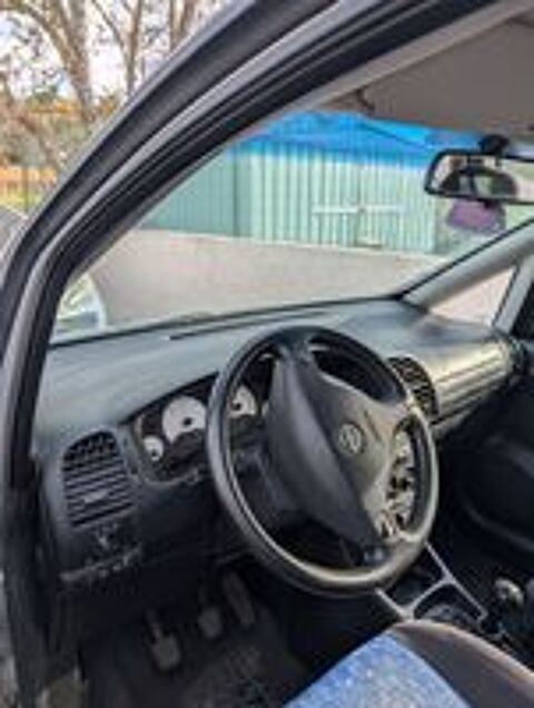 Zafira 2.0 DTI 16V- 100 El&eacute;gance 2002 occasion 11800 Rustiques