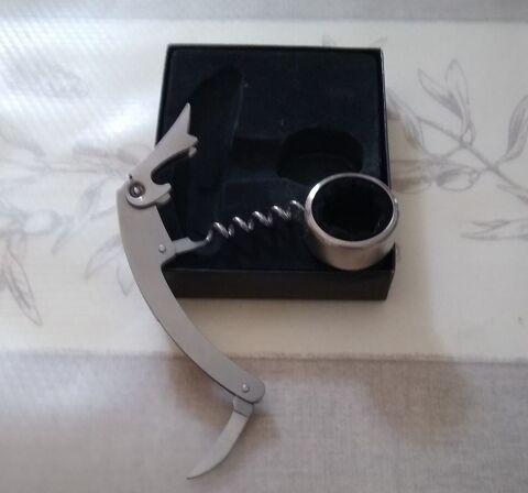 Tire-bouchon avec couteau de sommelier 2 Meximieux (01)