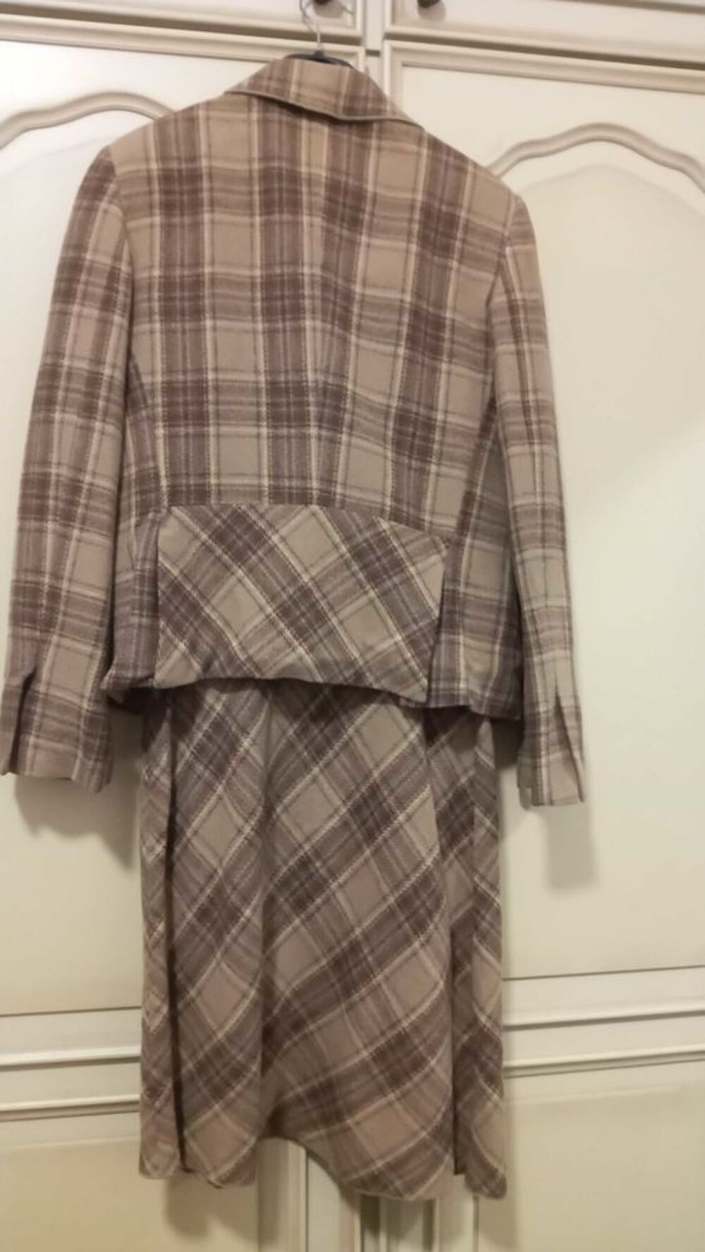 Tailleur femme Vêtements