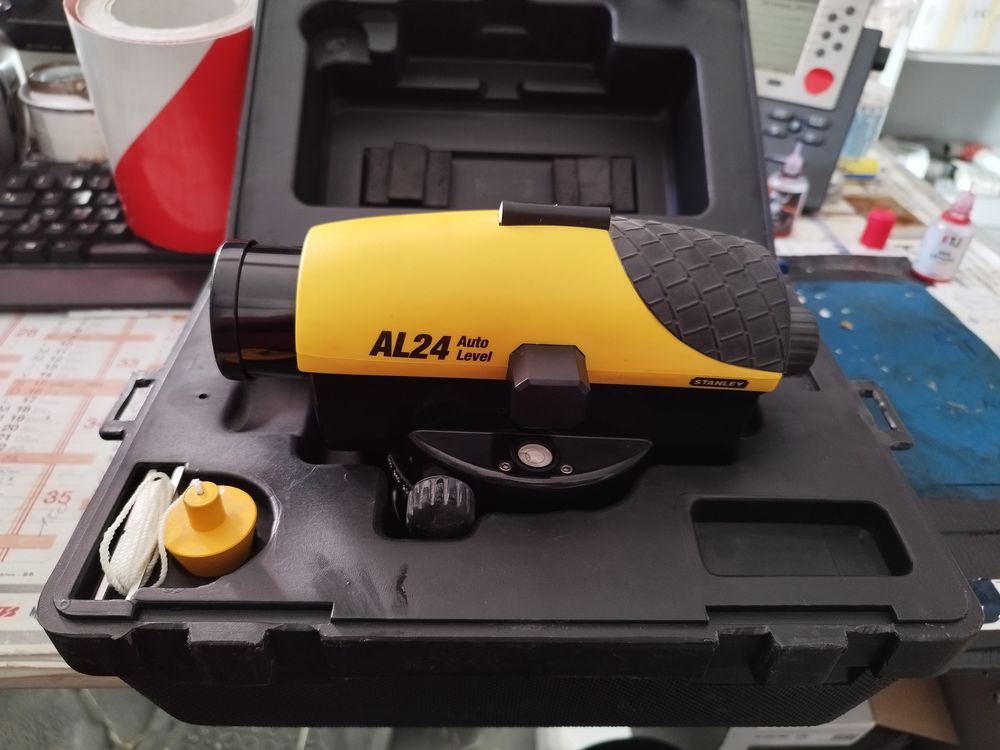 Niveau optique automatique AL 24 STANLY Bricolage