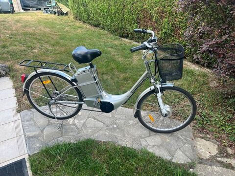 Vélo à assistance électrique marque ISD fabriqué en France 650 Pau (64)