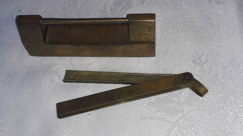 Ancien cadenas art africain
20 Salon-de-Provence (13)