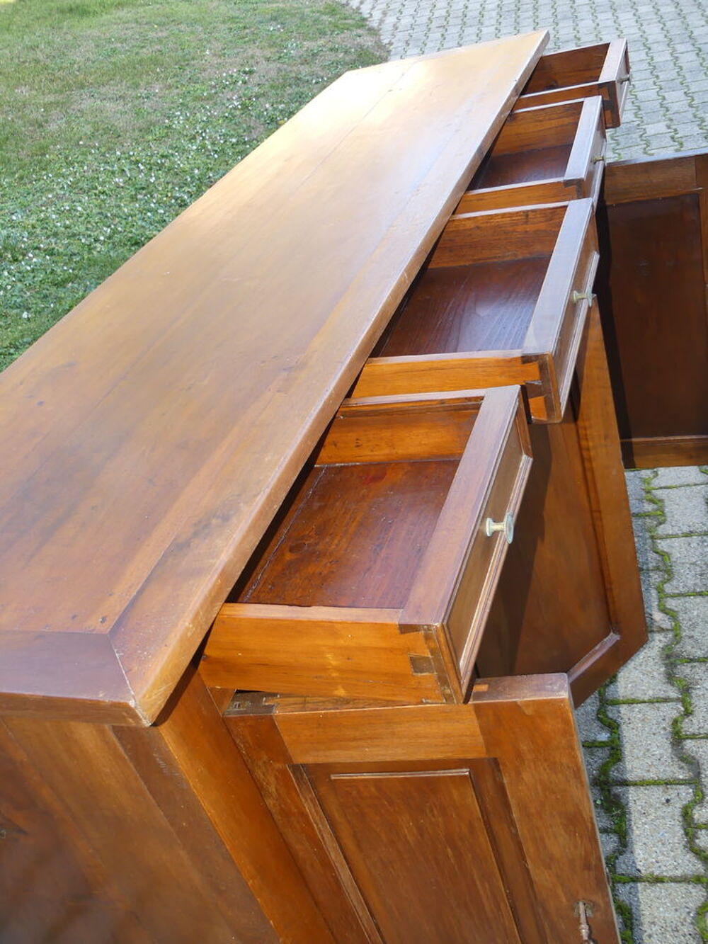 Buffet + vitrine - Bois brut - noyer Meubles